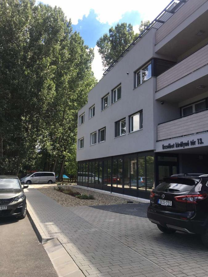 Thermal Forest Apartment 基什孔豪洛什 外观 照片